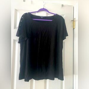 Women’s short sleeve tunic by Cable and Gauge